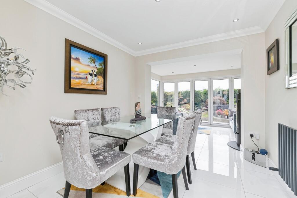 House in Ingleby Barwick, Stockton-on-Tees - View 4