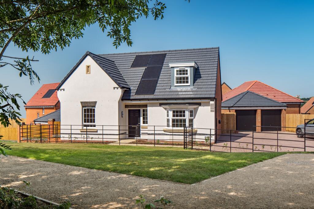 Main image of property: Bath Road,
Speen,
Berkshire,
RG141RG