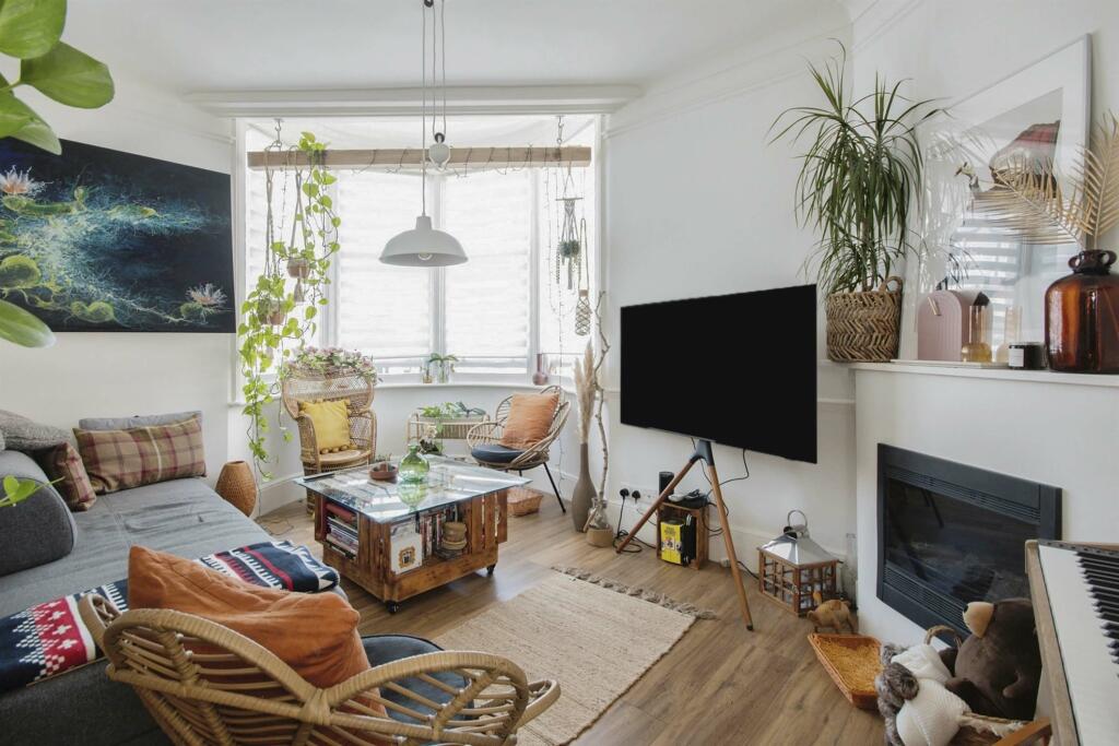 Additional image 3 of Old Christchurch Road, Bournemouth