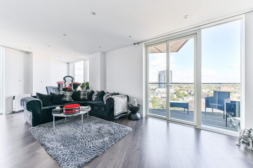Main image of property: Tennyson Apartments, Croydon, CR0