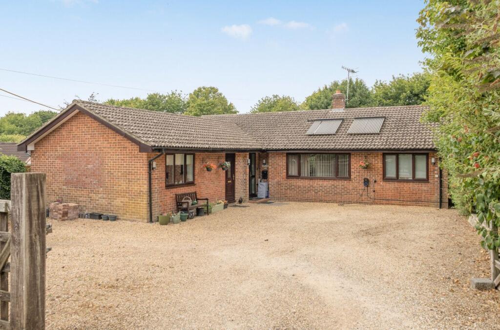 5-bed detached on School Lane, Nether Wallop, Stockbridge, SO20 8EH, £735,000