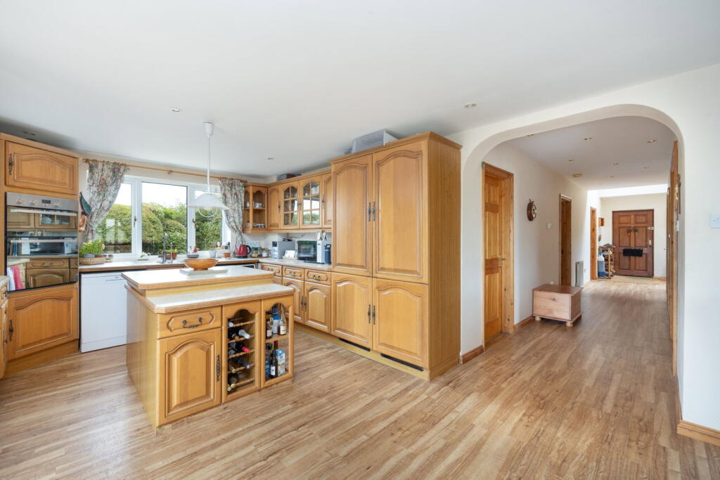 House in Swindon, Chippenham Without - View 5