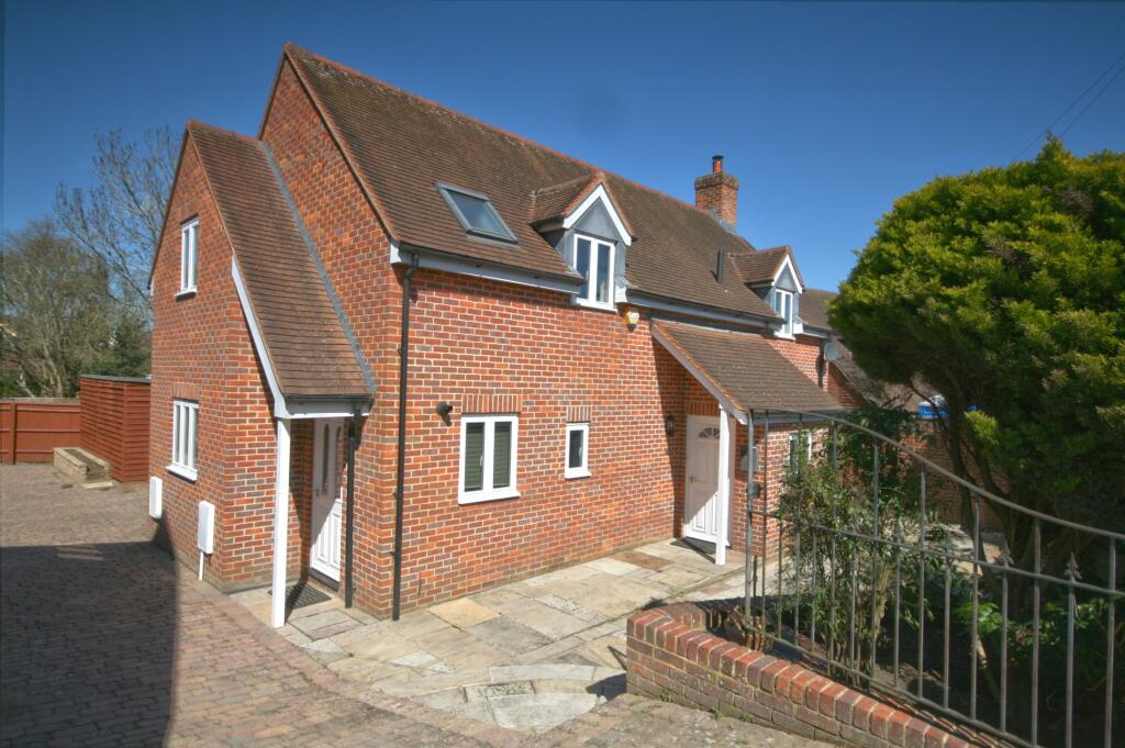 Main image of property: Littleworth, Oxon, OX33