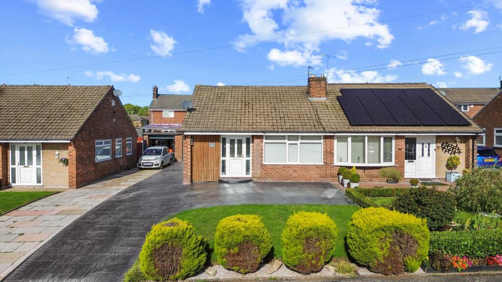 Main image of property: Falcondale Road, Winwick, WA2