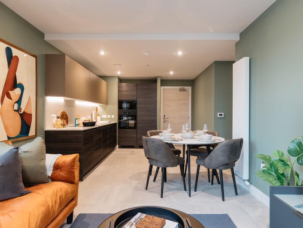 Apartment in Leeds - View 3