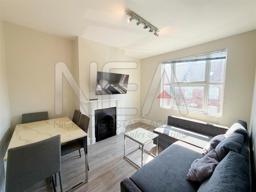Apartment in Reading, Caversham - More