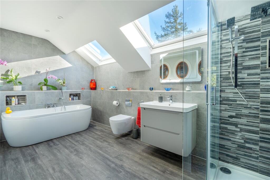 Additional image 13 of A very spacious five bedroom house with outbuildings in Oakhill