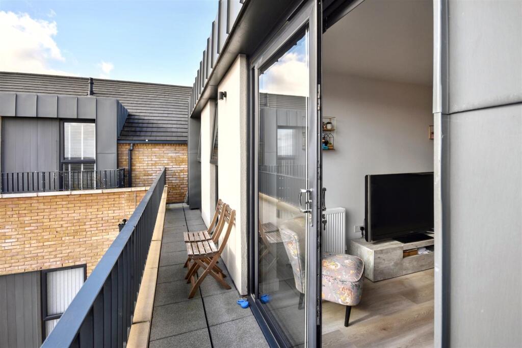 Apartment in Little Stanion - View 4