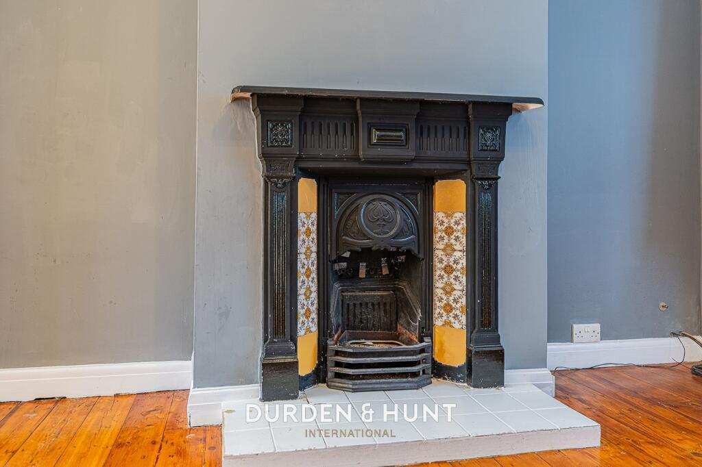 House in London - View 5