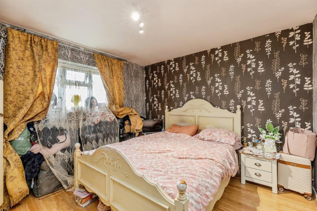 Apartment in Bristol, Repton Grange, Brentry - View 5