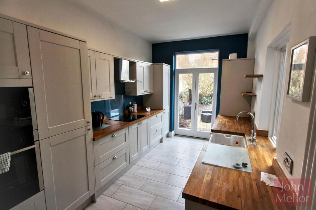 Ash Grove, Heaton Chapel SK4 5EU photo 4