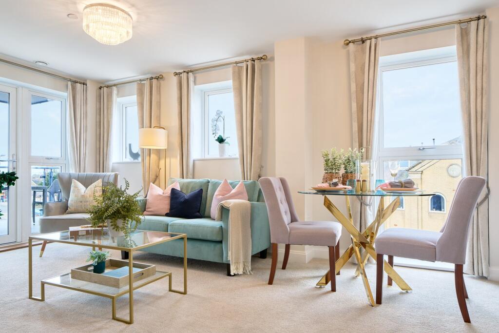 Apartment in Chelmsford, Moulsham - View 2