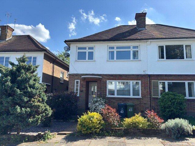 Main image of property: Holwell Place, Pinner, HA5
