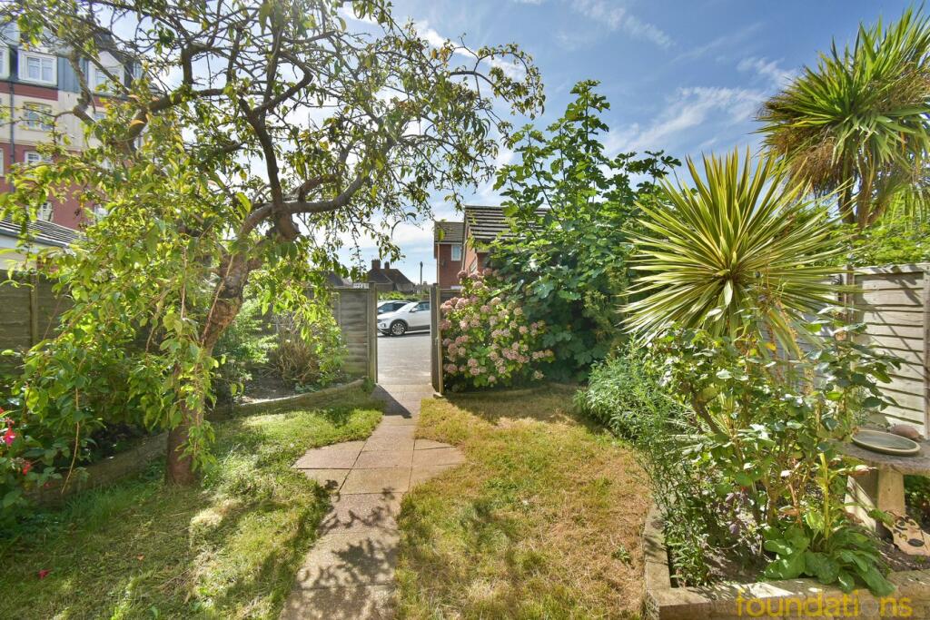 Bolebrooke Road, Bexhill-on-Sea, TN40 photo 2