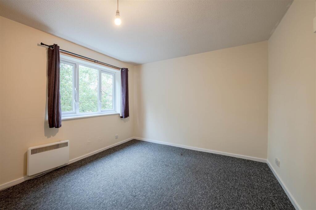 Apartment in Northampton, Ecton Brook, Billing - View 4