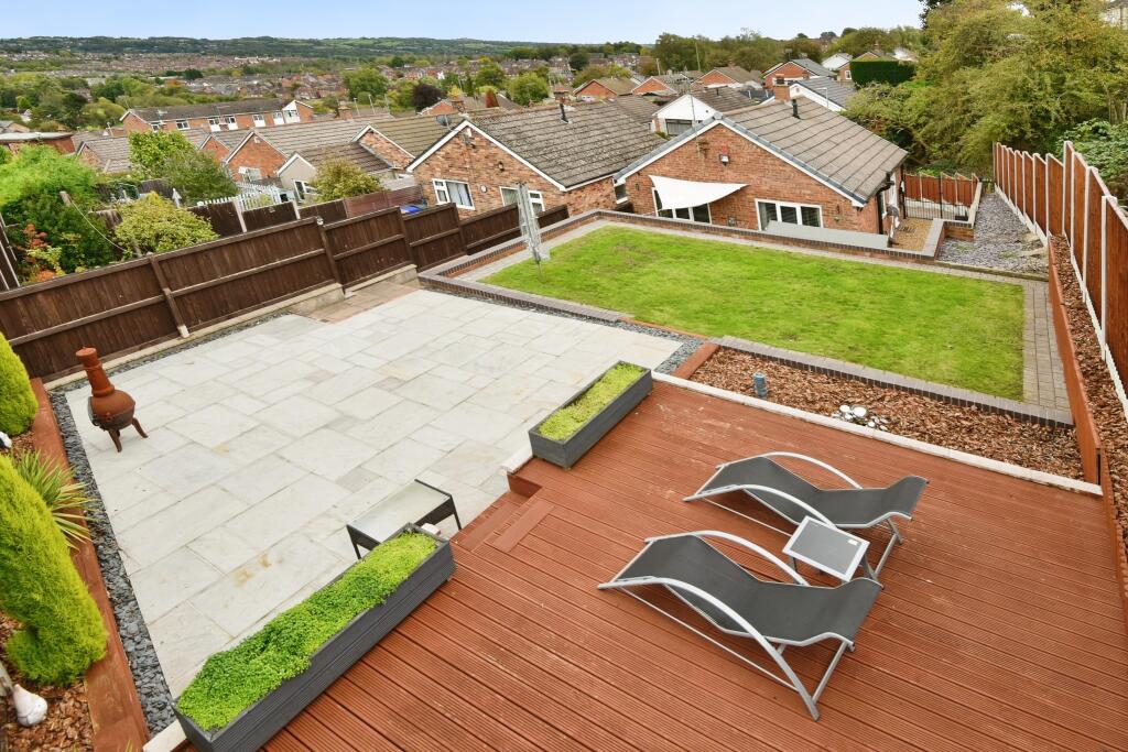 House in Stoke-on-Trent - View 5