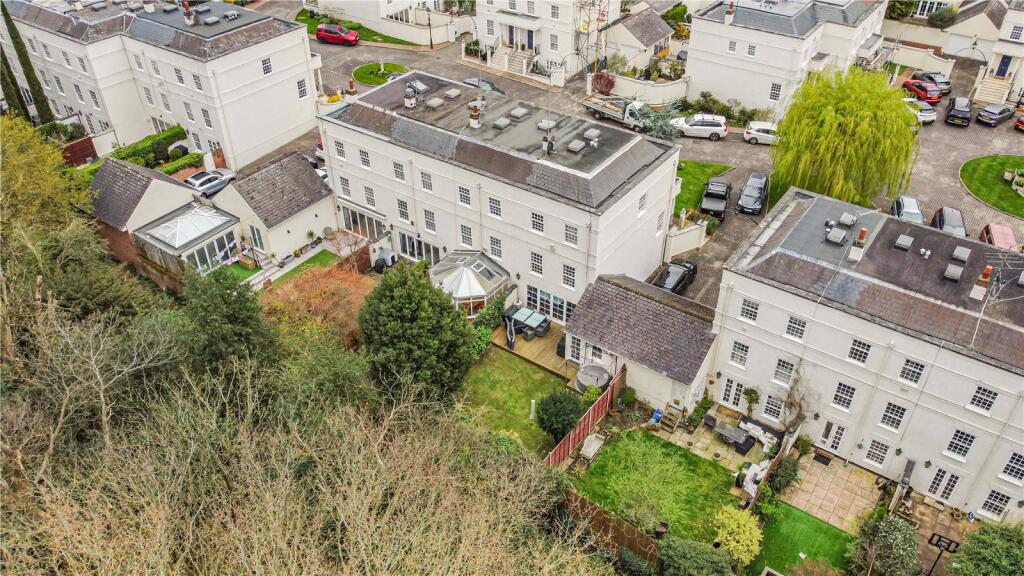House in London - View 5