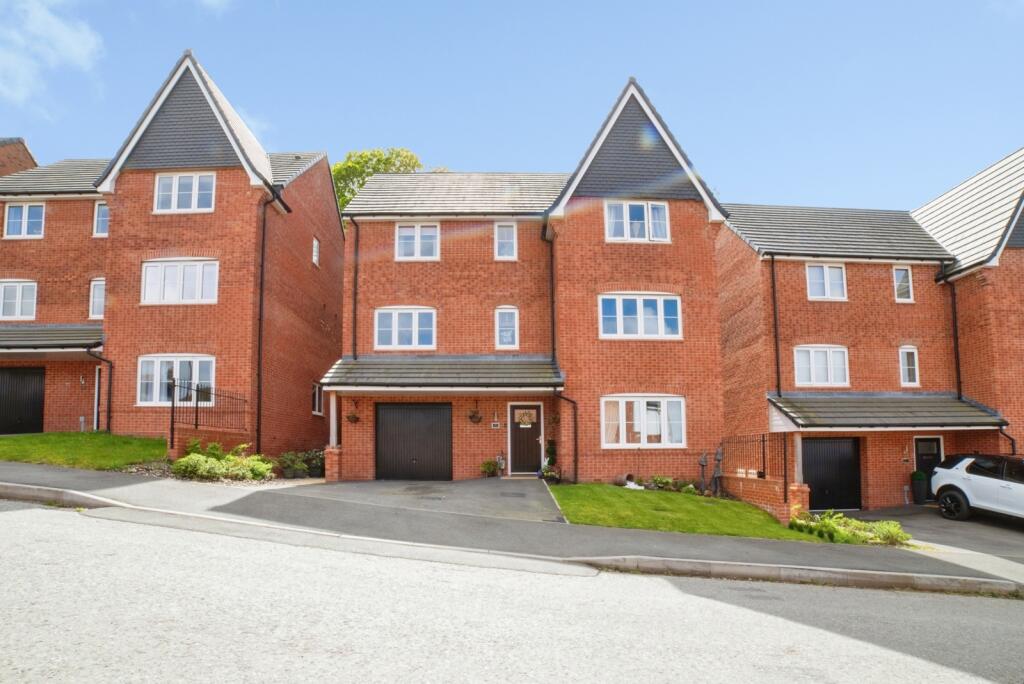 Main image of property: Cinder Lane, Mansfield, Nottinghamshire, NG18