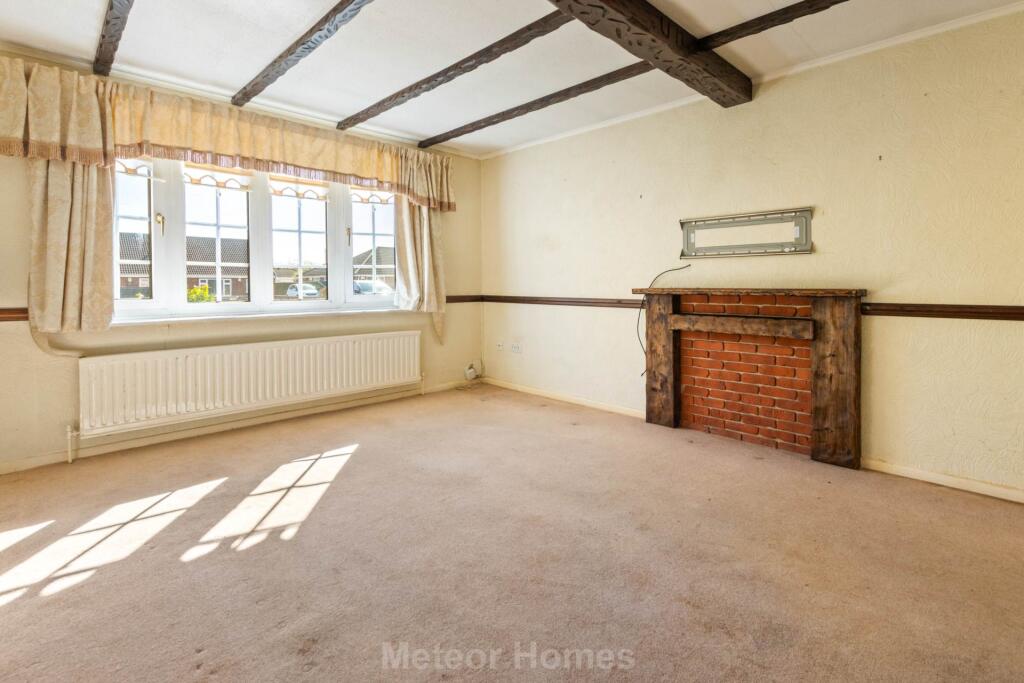 House in Grimsby, Wybers Wood - View 5