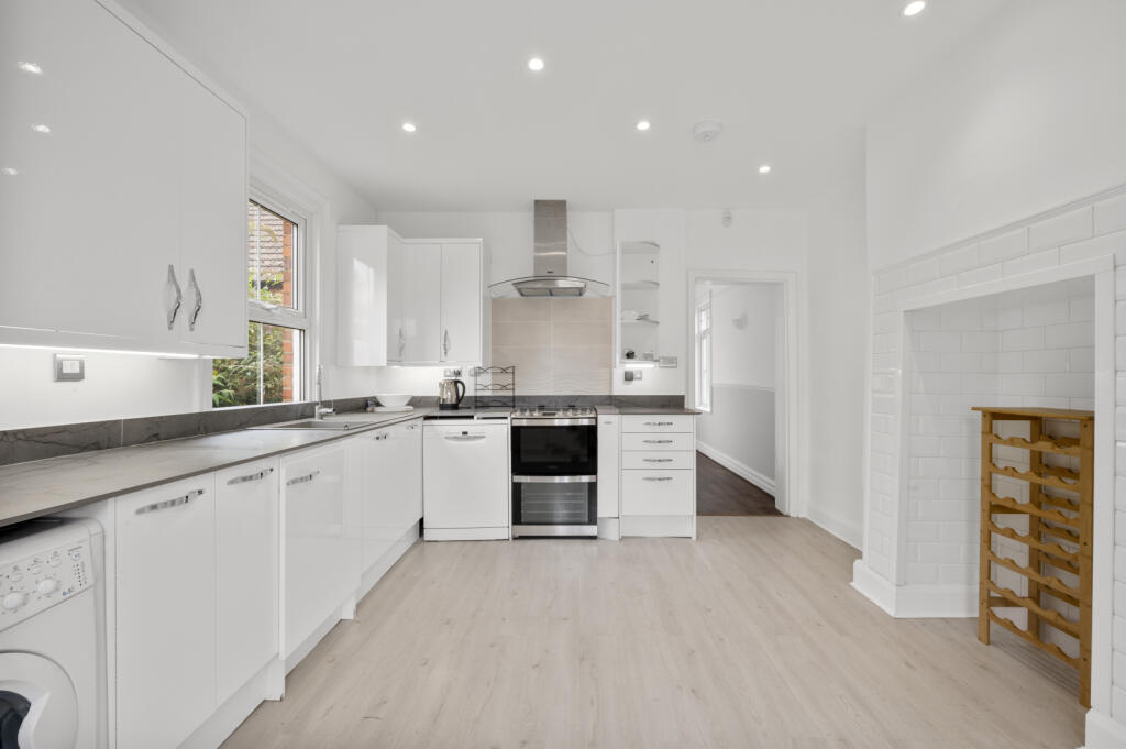 Main image of property: Kingston Road, Raynes Park, SW20