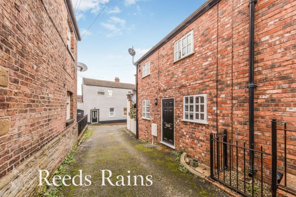 Main image of property: Broken Banks, Macclesfield, Cheshire, SK11
