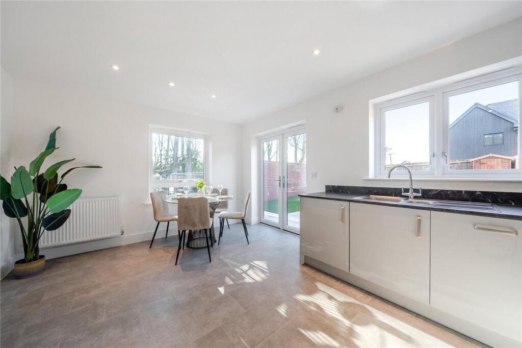 House in Hemel Hempstead, Hazlemere - View 5