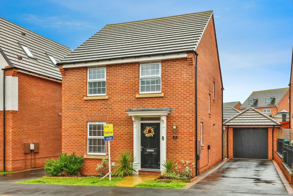 4-bed detached on Neptune Way, Mansfield, Nottinghamshire, NG18, £300,000