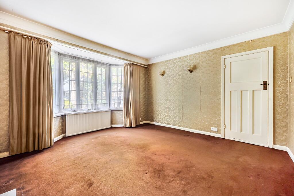 House in Woking, Surrey - More