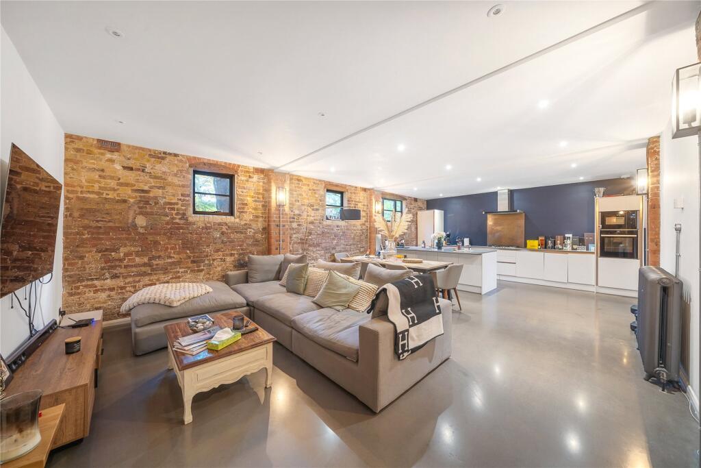 Main image of property: Limes Road, Beckenham, BR3