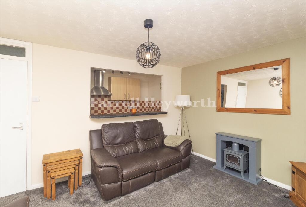 Apartment in Preston - View 3