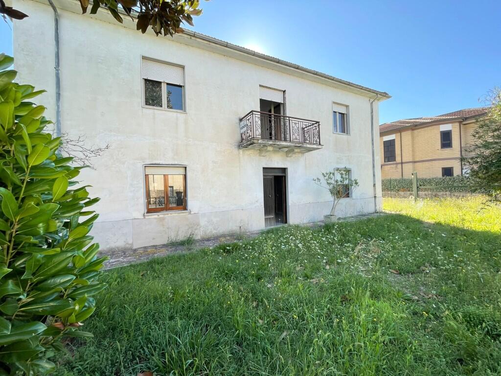 Main image of property: Isola del Liri, Frosinone, Lazio
