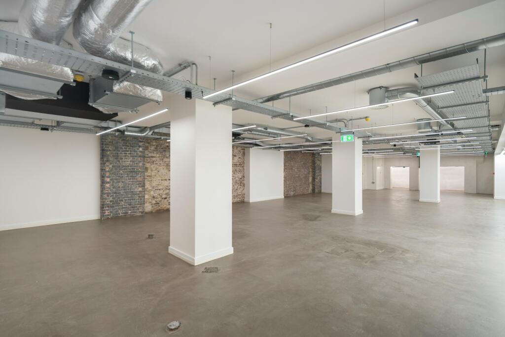 9 Carlisle Street - 8.jpg