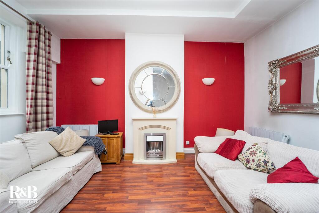 House in Lancaster - View 3