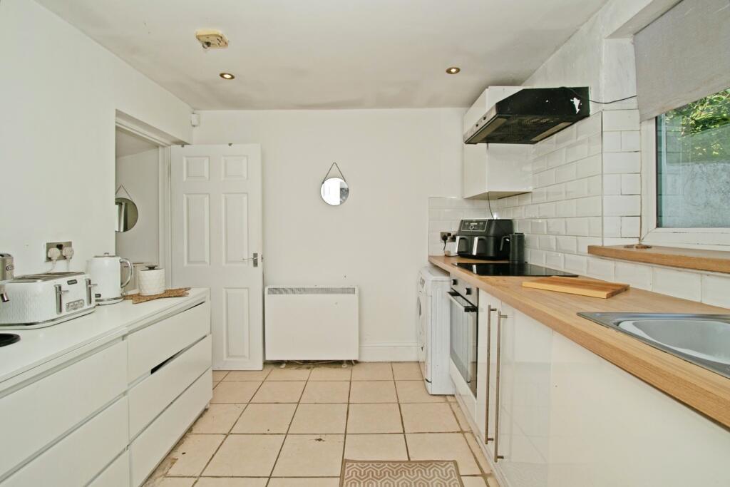House in Connor Downs, Trevarnon, Gwinear-Gwithian - More