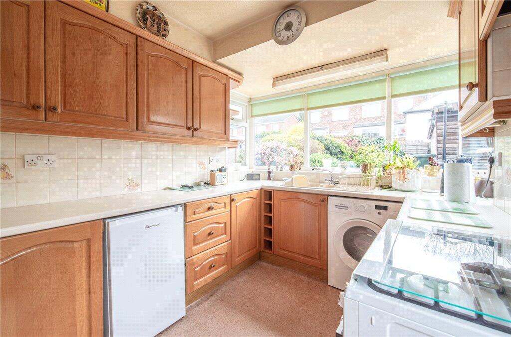 House in Bradford, West Yorkshire - View 4