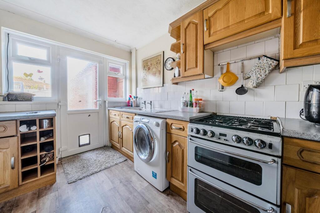 House in Havant, Leigh Park - View 5