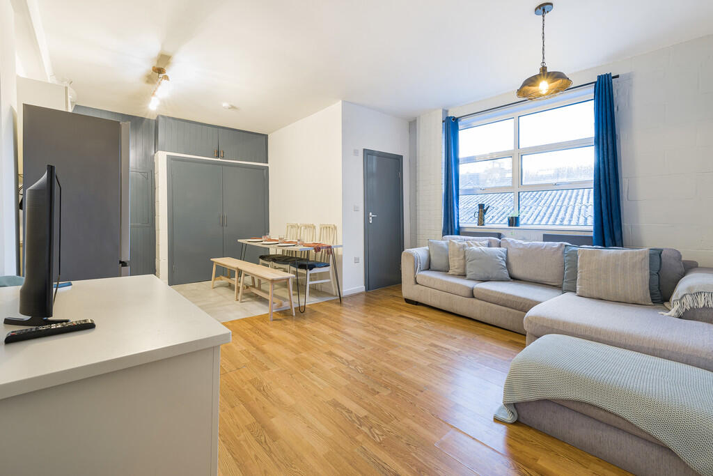 Main image of property: Southampton Way, London