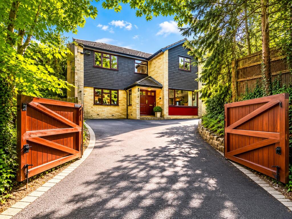 Main image of property: Harpenden Road, St. Albans