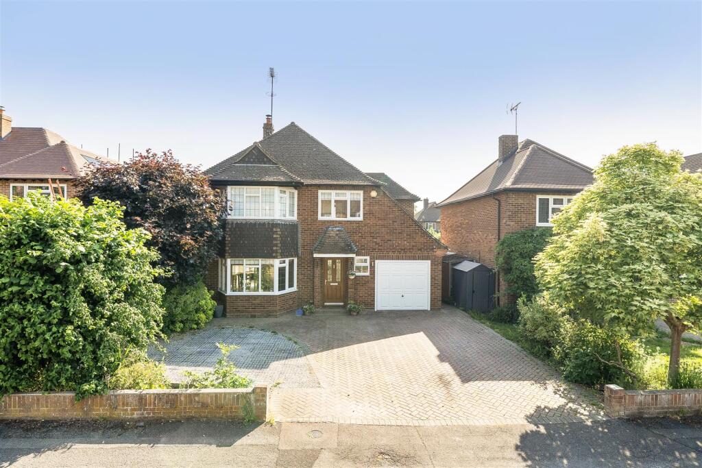 Main image of property: Tudor Close, Wokingham, Berkshire, RG40 2LU