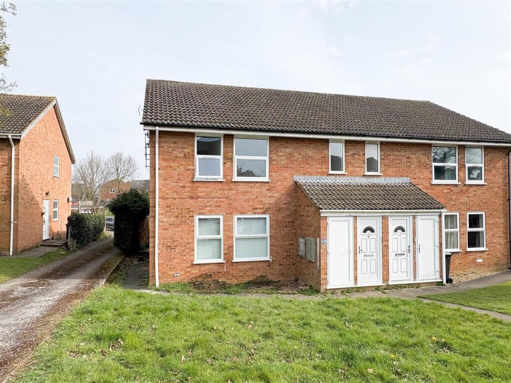 Main image of property: Delamere Gardens, Linslade