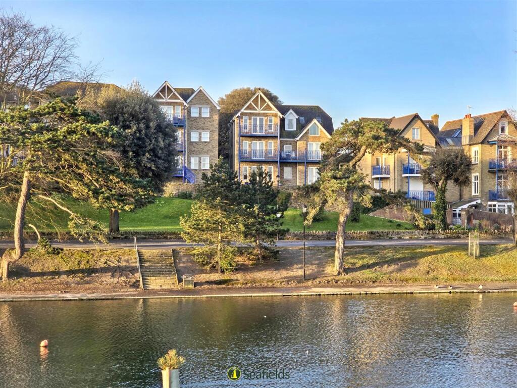 Main image of property: Appley Rise, Ryde, PO33 1LE