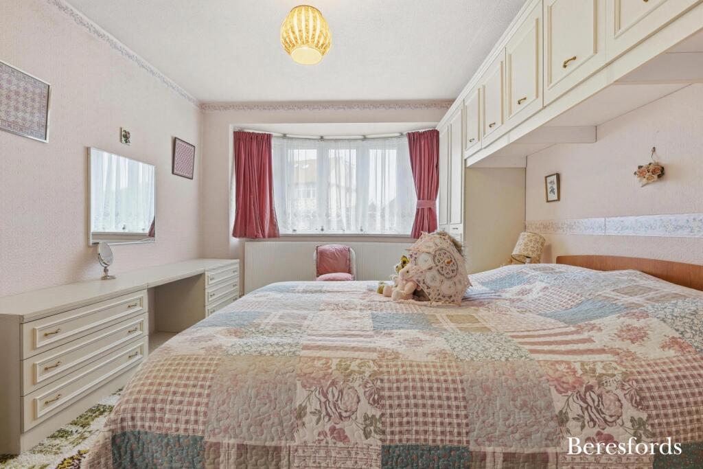 House in Brentwood, Essex - View 5