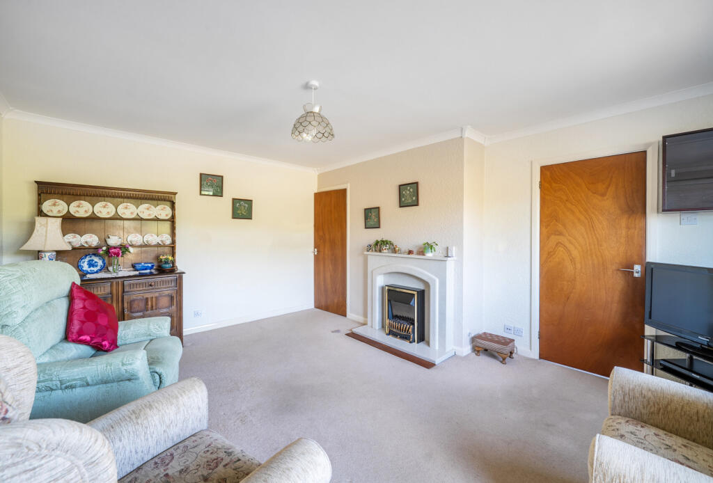 House in Tewkesbury, Bishop's Cleeve - View 4