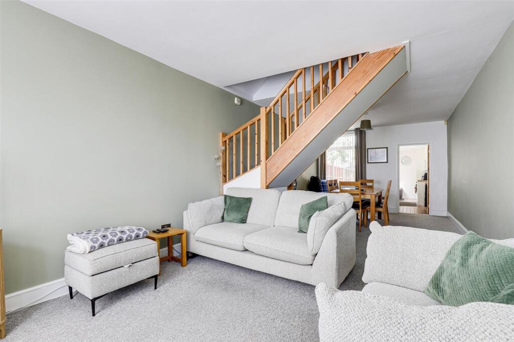 Repton Road, Nottingham, NG6 photo 3