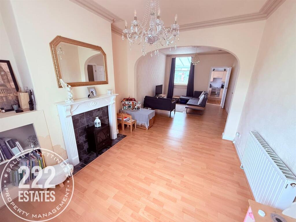 Longford Street, Warrington - Widok 2