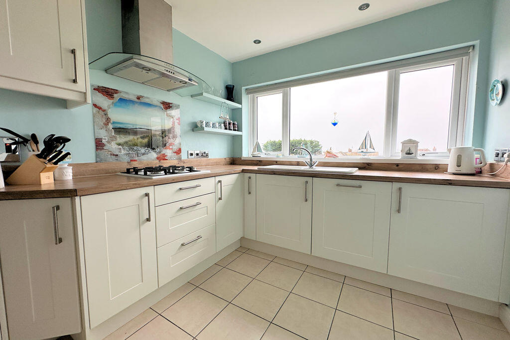 House in Fareham, Portchester - View 3