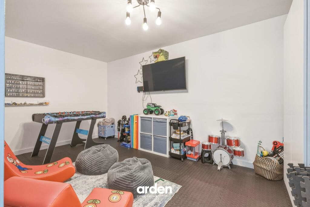 House in Redditch, Worcestershire - More