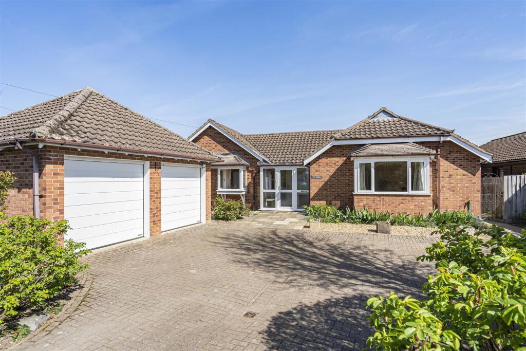 Main image of property: Caxton Lane, Foxton, Cambridge