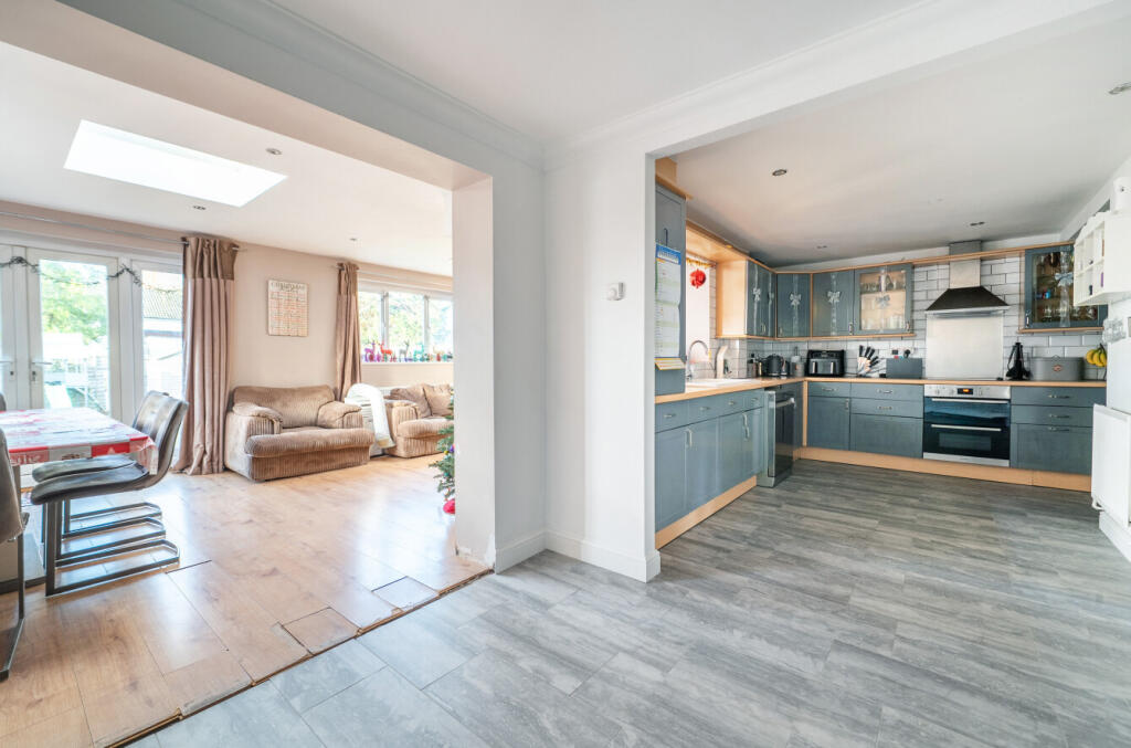House in Bracknell - View 4