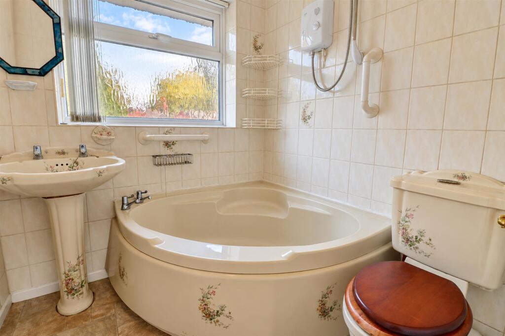 House in Walsall - View 5